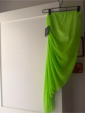 Norma Kamali Diana Neon Green Draped Women’s Skirt set M